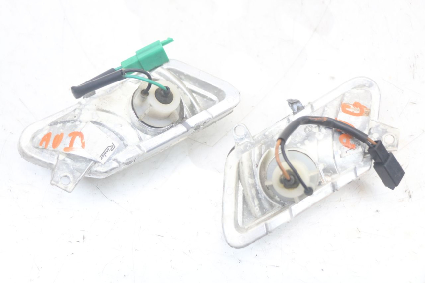 photo de PISCA DIANTEIRO YAMAHA XMAX X-MAX 125 (2006 - 2009) - Zoom do estado de desgaste