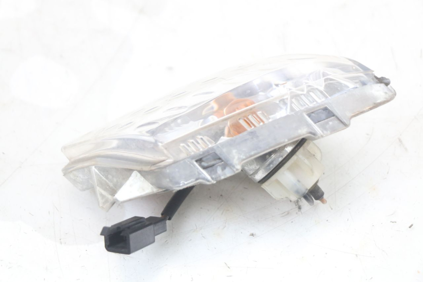 photo de PISCA DIANTEIRO YAMAHA XMAX X-MAX 125 (2006 - 2009) - Estado da superfície