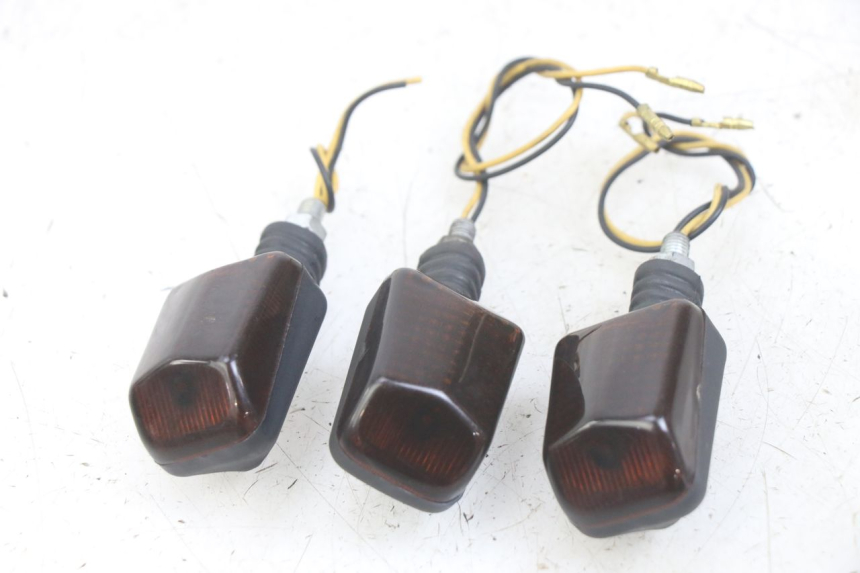 photo de PISCA DIANTEIRO YAMAHA XJN DIVERSION 600 (2000 - 2003) - Vista geral