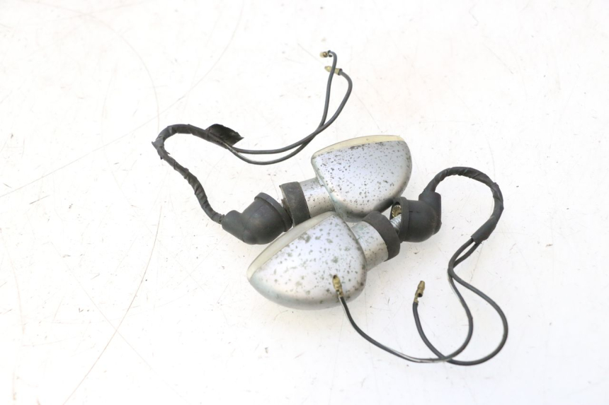 photo de SETAS DIANTEIRAS YAMAHA XJR 1300 (1998 - 2002) - Ampliação técnica
