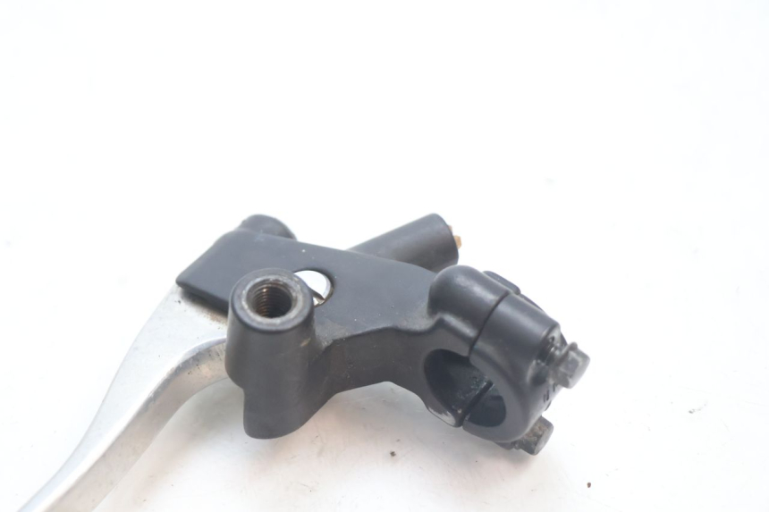 photo de ALAVANCA DE EMBREAGEM HONDA CB F HORNET 600 (2005 - 2006) - Outro ângulo de visão