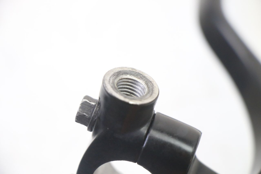 photo de MANETE DE EMBREAGEM BMW G310 R 310 (2016 - 2020) - Outro ângulo de visão
