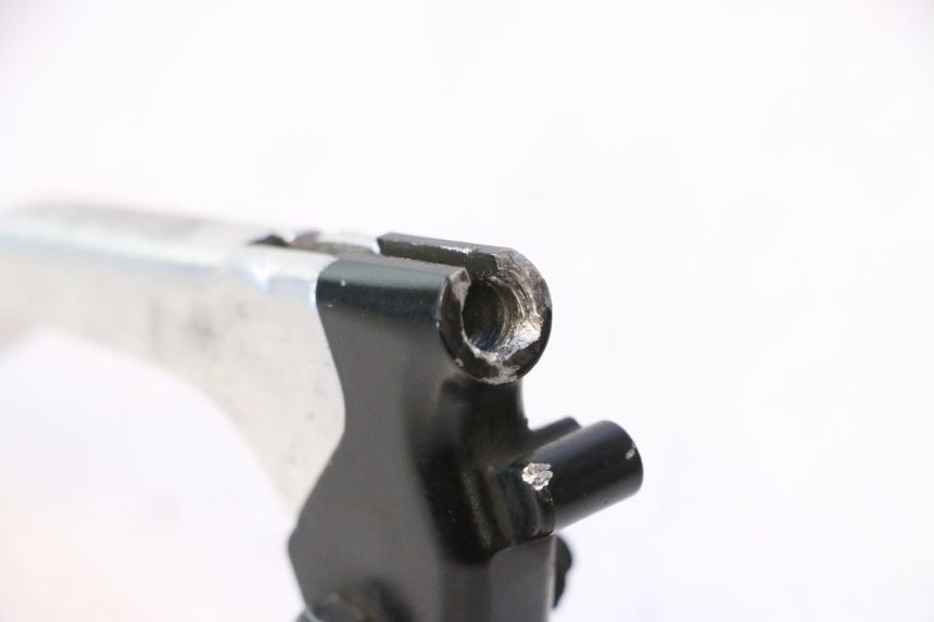 photo de ALAVANCA DE EMBREAGEM SUZUKI GSR 600 (2005 - 2012) - Vista geral