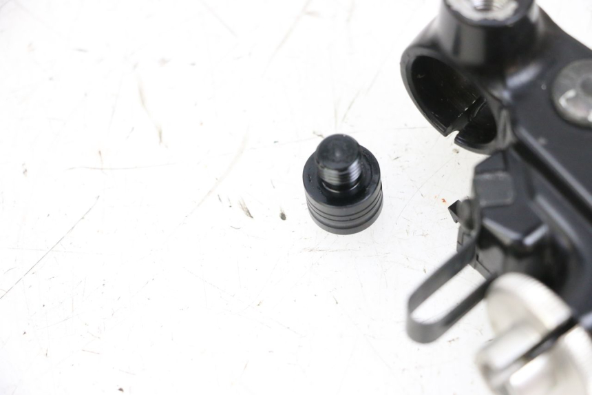 photo de MANETE DE EMBREAGEM YAMAHA MT-07 MT07 ABS 700 (2018 - 2020) - Pontos de fixação
