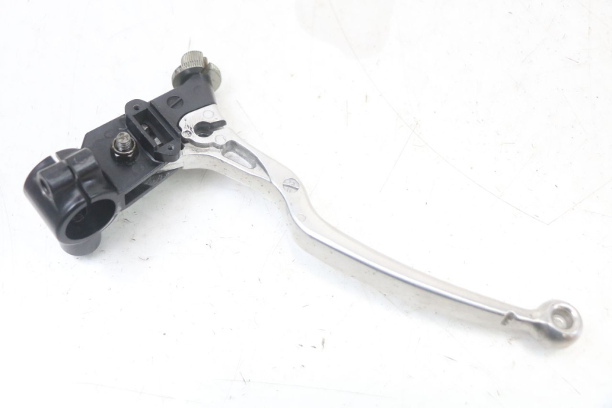 photo de MANETE DE EMBREAGEM SUZUKI GS F 500 (2004 - 2007) - Pontos de fixação