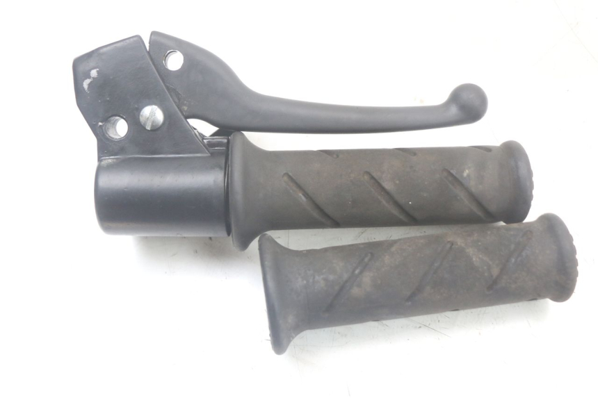photo de MANETE DE FREIO DIREITA PEUGEOT 103 VOGUE VS2 50 (2004 - 2017) - Detalhe da peça