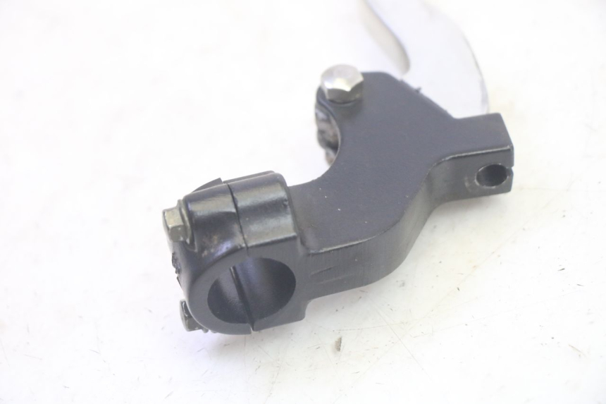 photo de MANETE DE FREIO ESQUERDA PEUGEOT DJANGO 4T 50 (2014 - 2019) - Zoom do estado de desgaste