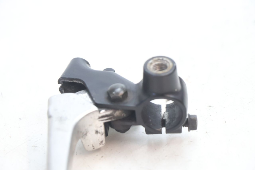 photo de ALAVANCA DE FREIO ESQUERDA SUZUKI GSR 600 (2005 - 2012) - Zoom do estado de desgaste