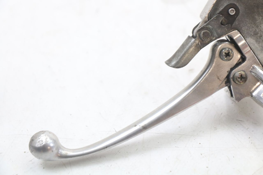 photo de MANETE DE FREIO ESQUERDA HONDA NES AROBASE 125 (2000 - 2003) - Detalhe da peça
