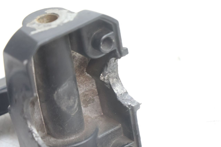 photo de MANETE DE FREIO ESQUERDA PEUGEOT KISBEE 4T 50 (2010 - 2017) - Pontos de fixação