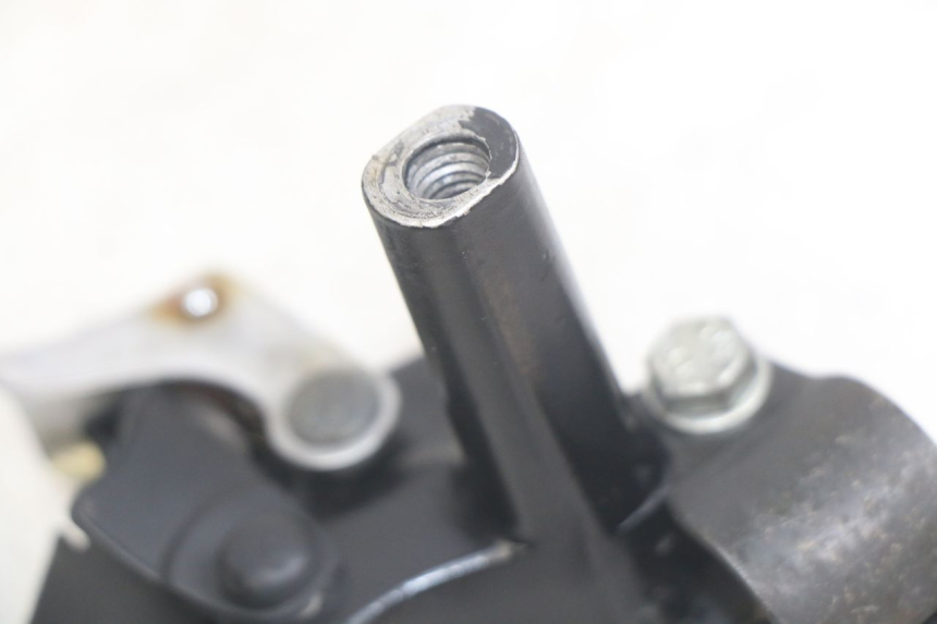 photo de MANETE DE FREIO ESQUERDA HONDA SCV LEAD 100 (2003 - 2007) - Detalhe da peça