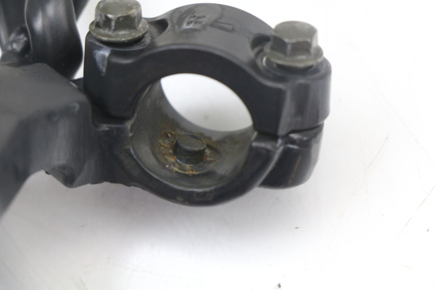 photo de MANETE DE FREIO ESQUERDA KYMCO SUPER 8 4T 50 (2018 - 2020) - Outro ângulo de visão