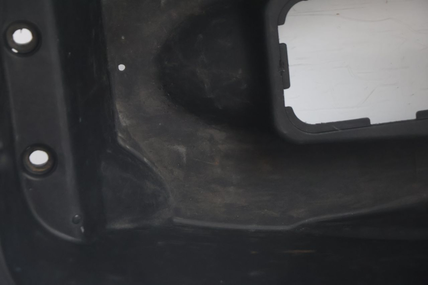 photo de BAÚ DE SELIM KYMCO AGILITY 4T 50 (2005 - 2018) - Outro ângulo de visão