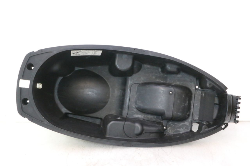 photo de BAÚ DE ASSENTO APRILIA ATLANTIC S 125 (2010 - 2013) - Vista principal