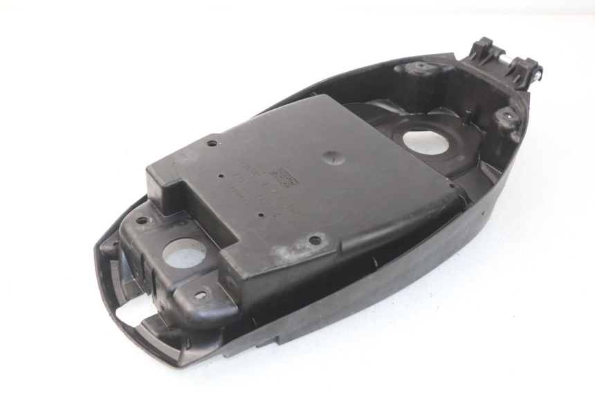 photo de BAÚ DE SELIM MBK BOOSTER SPIRIT NAKED 50 (2004 - 2017) - Detalhe da peça