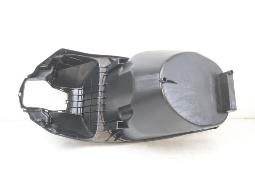 photo de BAÚ DE SELIM YAMAHA BW'S BWS 125 (2010 - 2013) - Marcações e referências