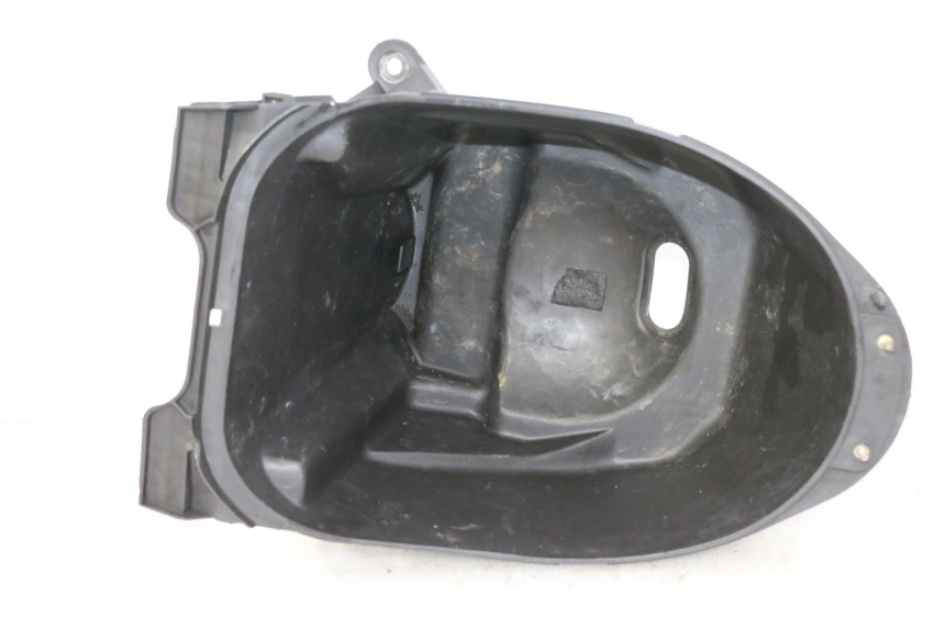 photo de BAÚ DE SELIM YAMAHA BW'S 100 (1999 - 2002) - Detalhe da peça