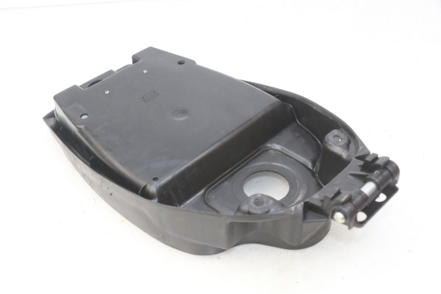 photo de BAÚ DE SELIM YAMAHA BW'S EASY 50 (2013 - 2016) - Detalhe da peça