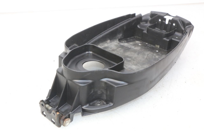 photo de BAÚ DE SELIM YAMAHA BW'S NAKED 50 (2008 - 2019) - Ampliação técnica