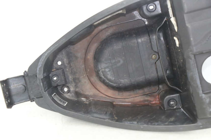 photo de BAÚ DE SELIM RIDE CLASSIC 2T 50 (2014 - 2022) - Zoom do estado de desgaste