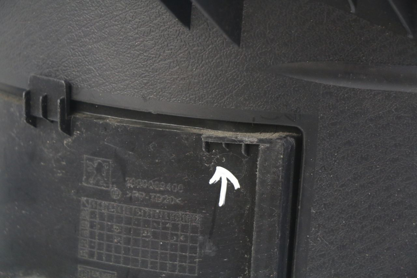 photo de BAÚ DE SELIM PEUGEOT E-VIVACITY 1 (2012 - 2018) - Outro ângulo de visão