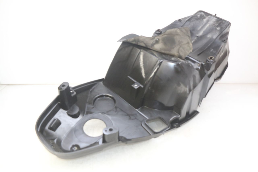 photo de BAÚ DE SELIM PEUGEOT ELYSEO 125 (1999 - 2004) - Detalhe da peça