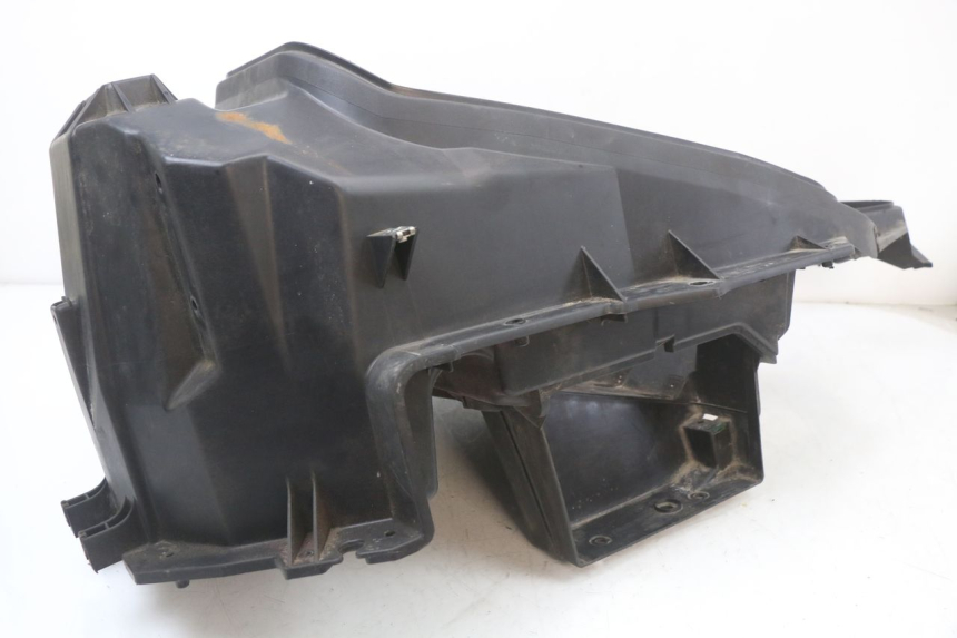 photo de BAÚ DE SELIM HONDA FES PANTHEON 2T 125 (1998 - 2002) - Pontos de fixação