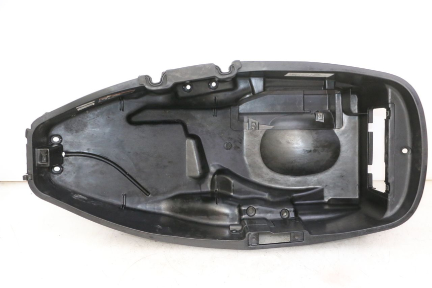 photo de BAÚ DE SELIM HONDA FES S-WING SWING ABS 125 (2007 - 2015) - Vista principal