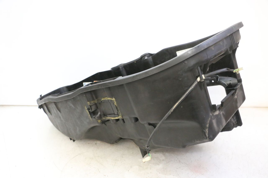 photo de BAÚ DE SELIM HONDA FES S-WING SWING ABS 125 (2007 - 2015) - Vista geral