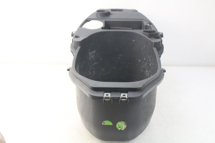 photo de BAÚ DE SELIM PIAGGIO FLY 2T 50 (2004 - 2017) - Pontos de fixação