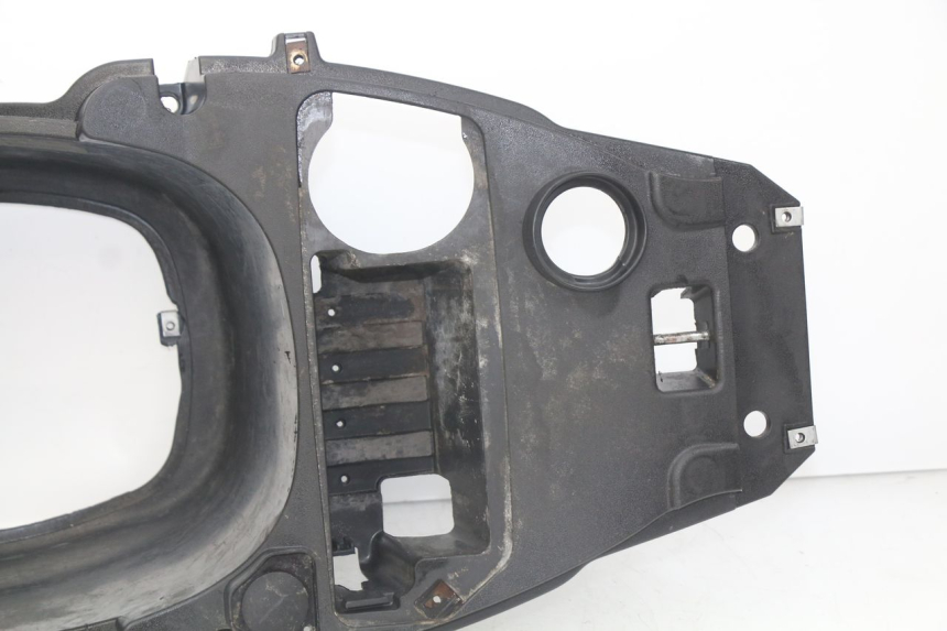 photo de BAÚ DE SELIM PIAGGIO FLY 125 (2005 - 2012) - Ampliação técnica