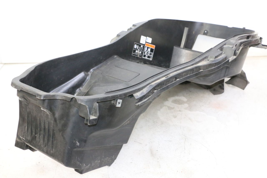 photo de BAÚ DE SELIM HONDA FORZA ABS 300 (2013 - 2017) - Pontos de fixação