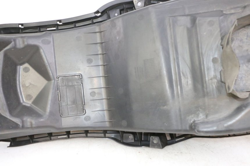 photo de BAÚ DE SELIM HONDA FORZA ABS 300 (2013 - 2017) - Peça verificada