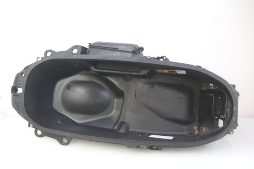 photo de BAÚ DE SELIM HONDA FORZA 125 (2015 - 2016) - Vista principal