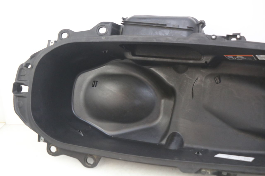 photo de BAÚ DE SELIM HONDA FORZA 125 (2015 - 2016) - Vista geral
