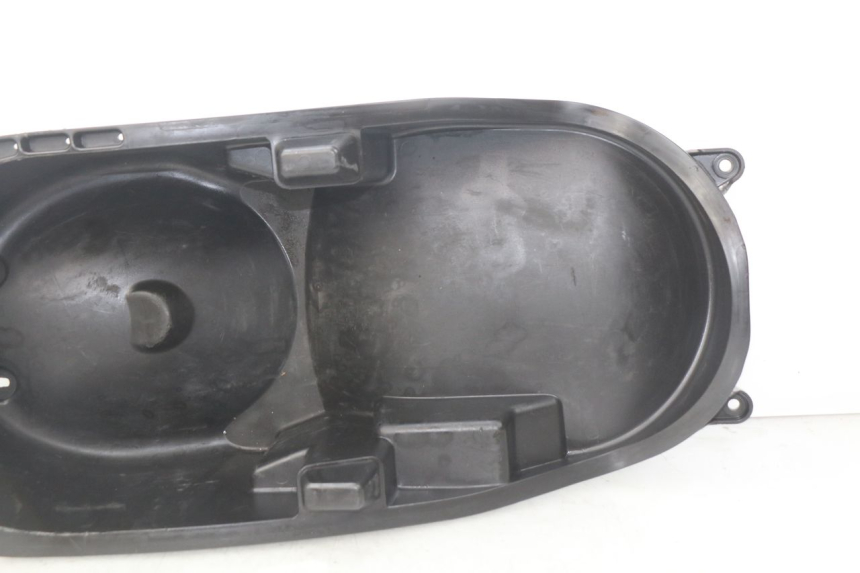 photo de BAÚ DE SELIM PEUGEOT GEOPOLIS 400 (2007 - 2013) - Pontos de fixação
