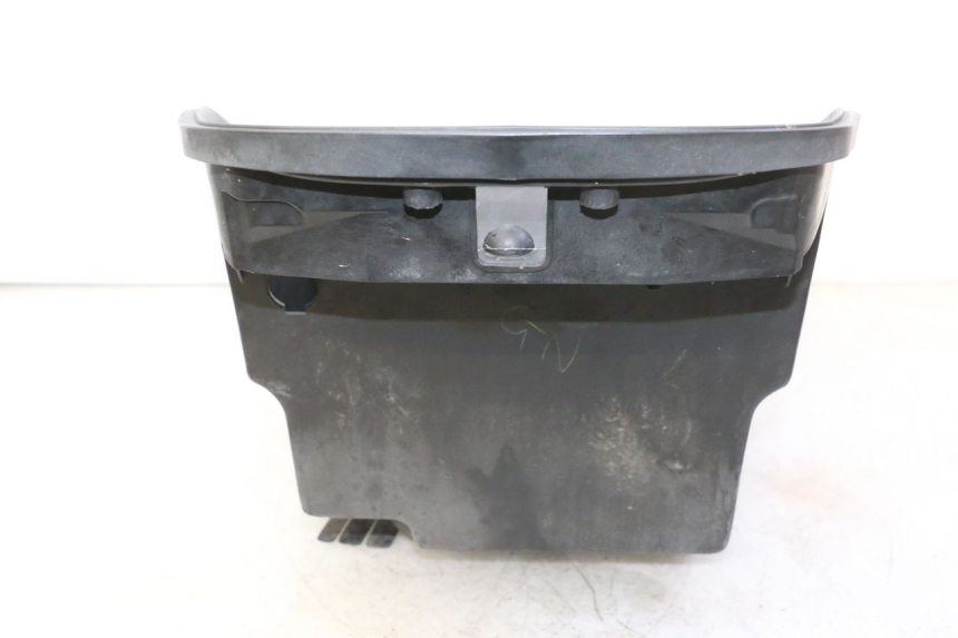photo de BAÚ DE SELIM KYMCO GRAND DINK 125 (2002 - 2007) - Ampliação técnica