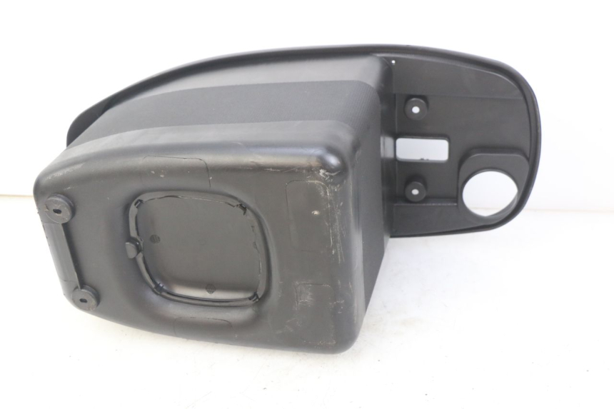 photo de BAÚ DE SELIM JM MOTORS GT LINE 4T 50 (2021 - 2023) - Zoom do estado de desgaste