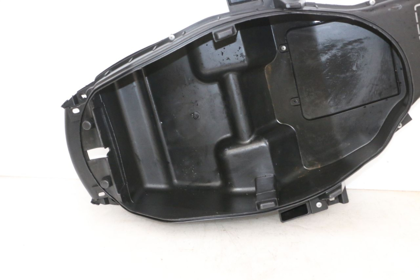 photo de BAÚ DE SELIM JM MOTORS GTS 125 (2015 - 2019) - Vista geral