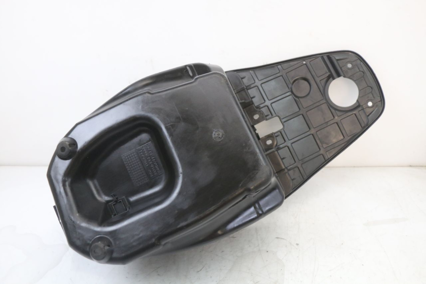 photo de BAÚ DE SELIM HONDA NES AROBASE 125 (2000 - 2003) - Peça verificada