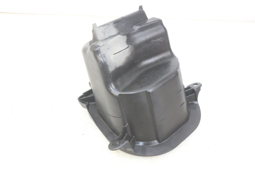 photo de BAÚ DE SELIM YAMAHA HW XENTER 125 (2011 - 2017) - Zoom do estado de desgaste