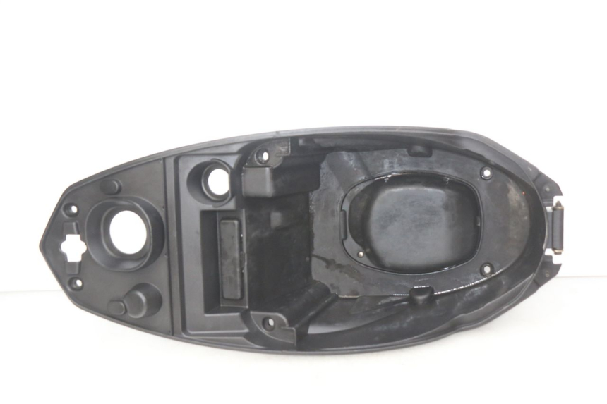 photo de BAÚ DE SELIM PEUGEOT KISBEE 2T 50 (2010 - 2017) - Vista principal