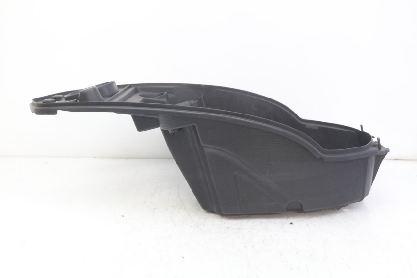 photo de BAÚ DE SELIM PEUGEOT KISBEE 2T 50 (2010 - 2017) - Zoom do estado de desgaste