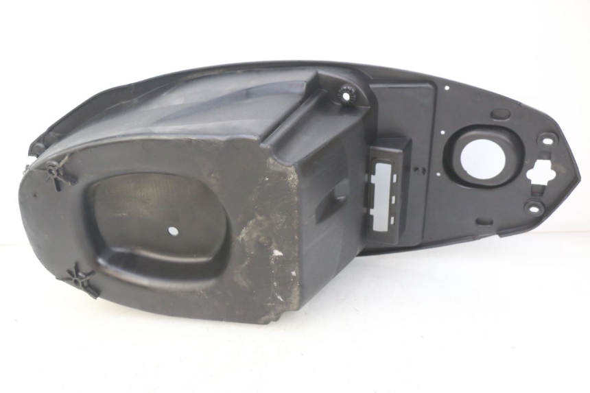 photo de BAÚ DE SELIM PEUGEOT KISBEE 4T 50 (2010 - 2017) - Detalhe da peça