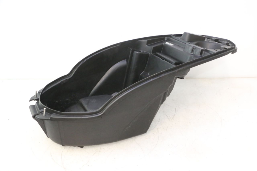 photo de BAÚ DE ASSENTO PEUGEOT KISBEE 4T 50 (2023 - 2026) - Vista principal
