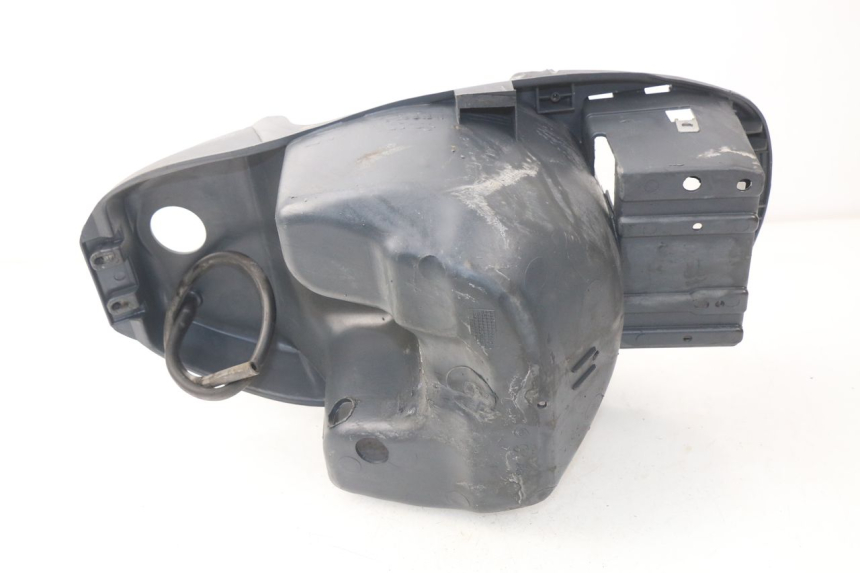 photo de BAÚ DE SELIM PIAGGIO LIBERTY 4T 50 (2004 - 2008) - Pontos de fixação