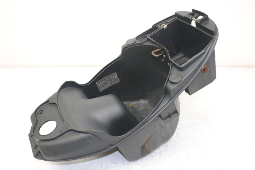 photo de BAÚ DE SELIM PIAGGIO LIBERTY 4T 50 (2004 - 2008) - Estado da superfície