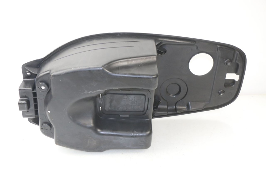 photo de BAÚ DE SELIM KYMCO LIKE 125 (2009 - 2016) - Outro ângulo de visão