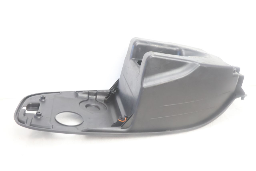 photo de BAÚ DE SELIM KYMCO LIKE 125 (2009 - 2016) - Pontos de fixação