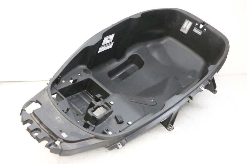 photo de BAÚ DE SELIM PIAGGIO MP3 HPE 350 (2018 - 2020) - Vista geral